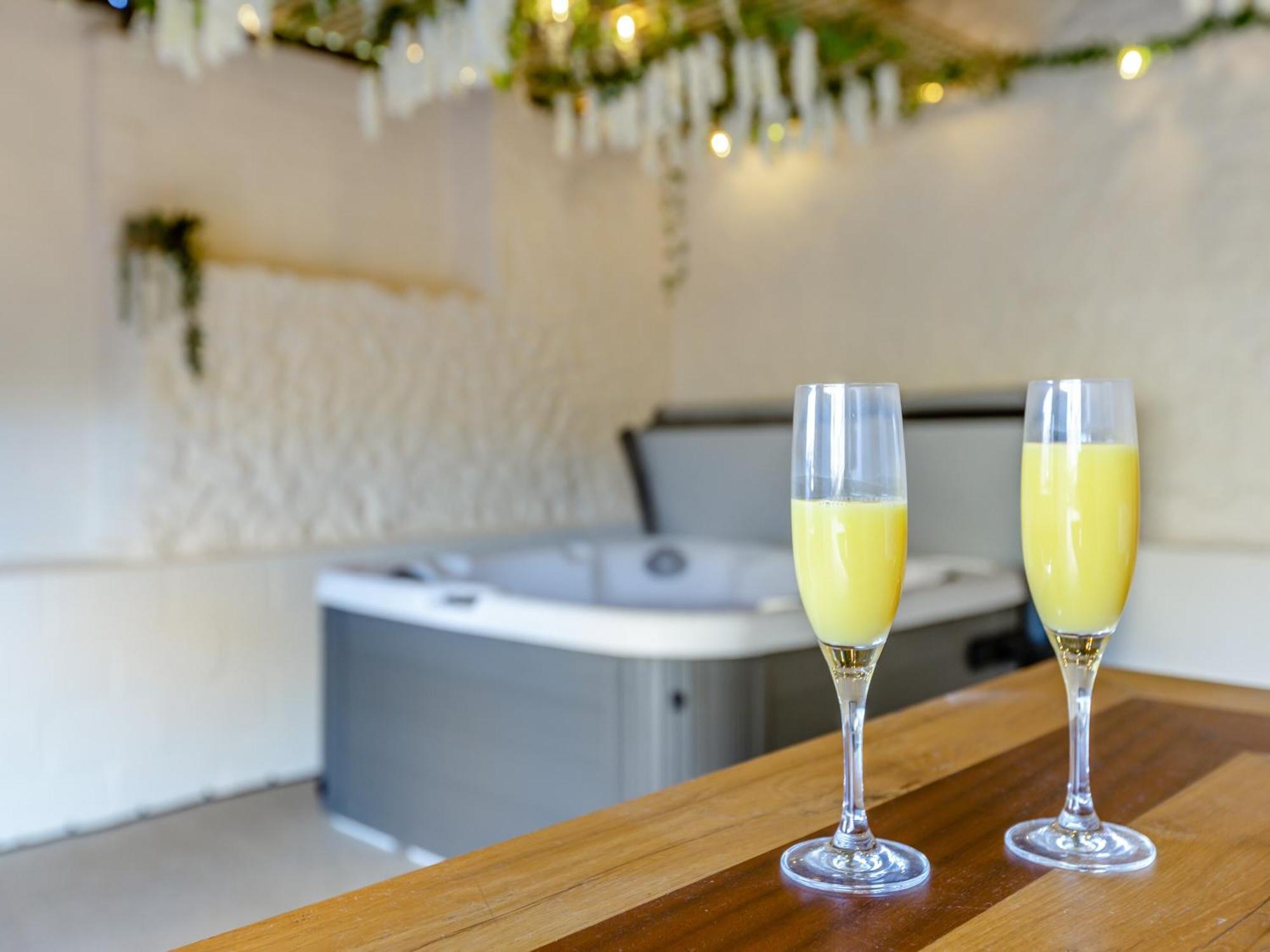 The Moat House Villa Cudworth Ngoại thất bức ảnh